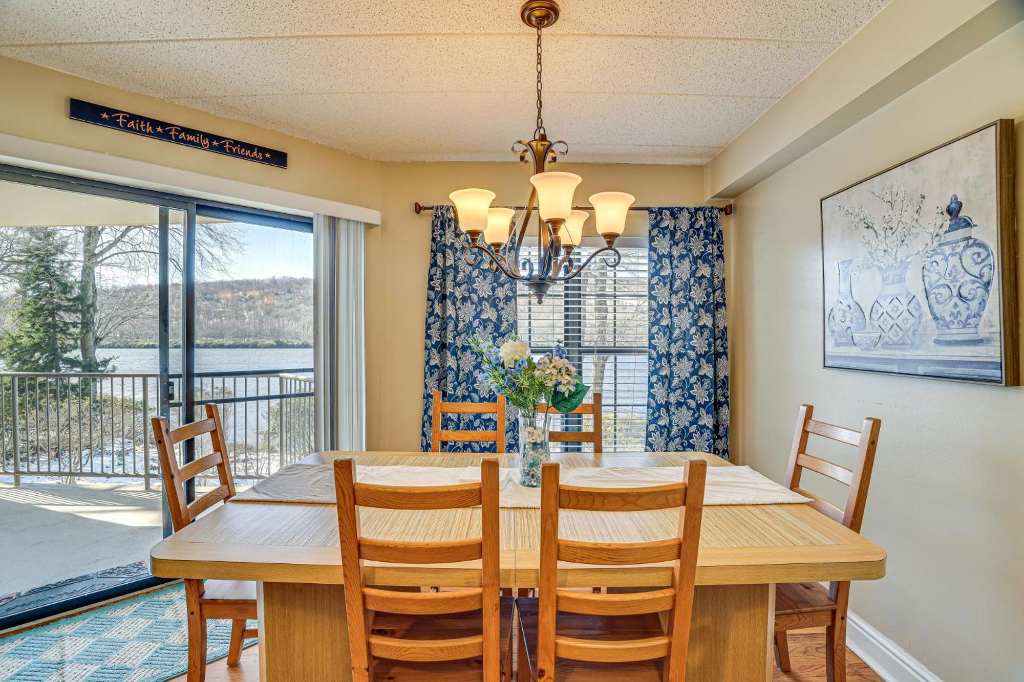 Apartment Harmony With Big Boulder Views